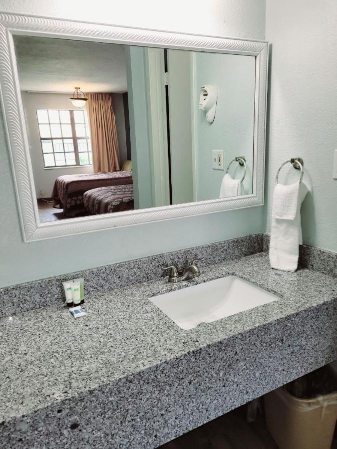 Best Price Motel & Suites ออเรนจ์ ภายนอก รูปภาพ